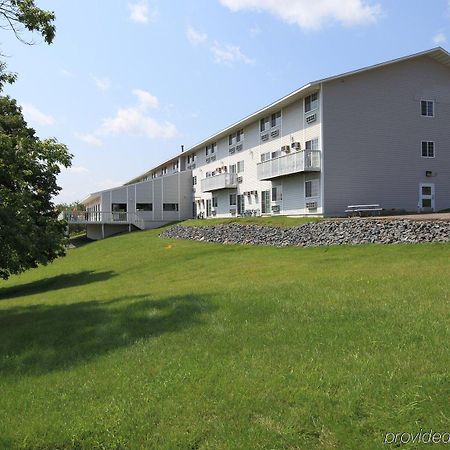 Hotel Baymont By Wyndham Proctor Duluth Exterior foto