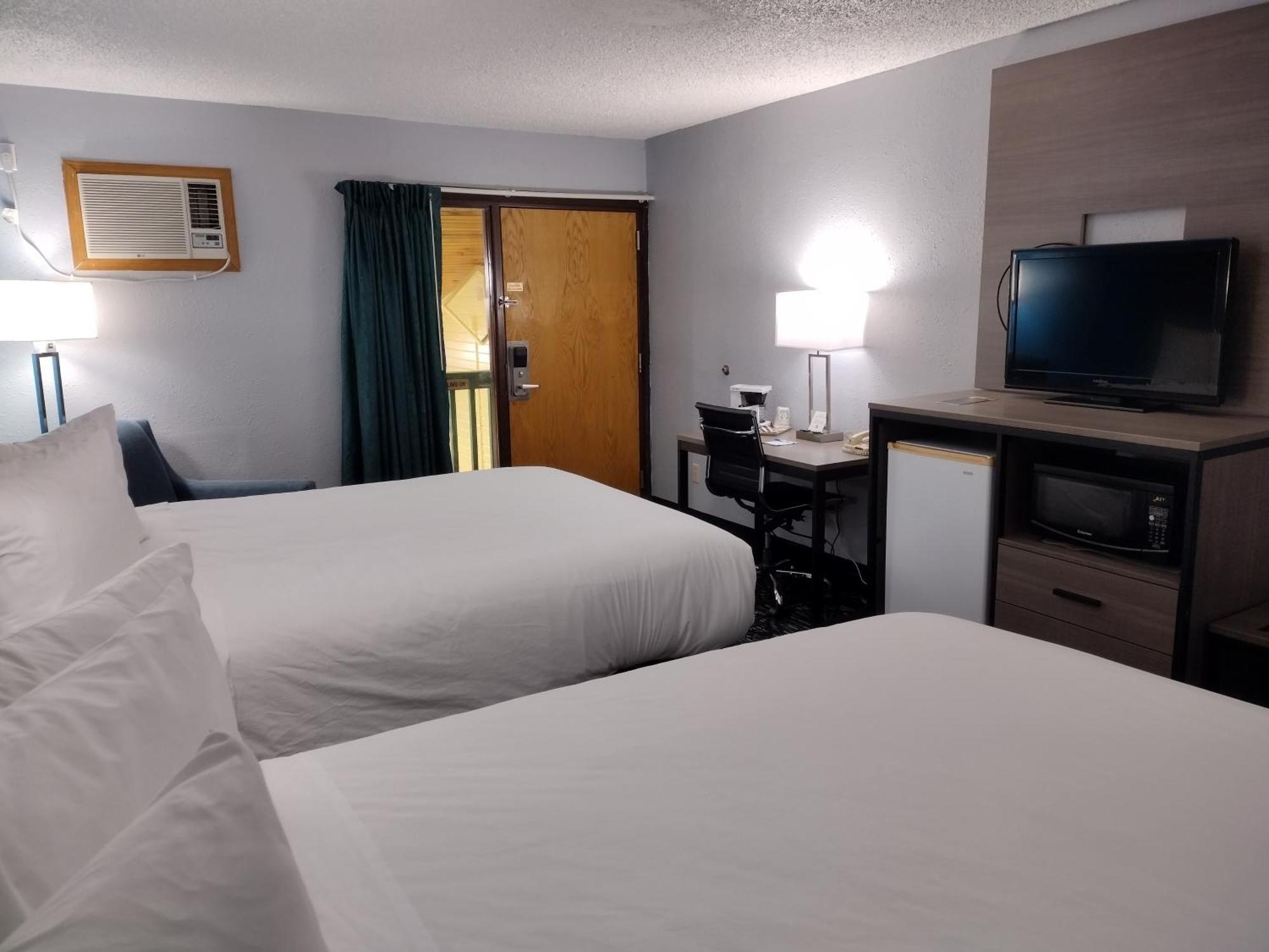 Hotel Baymont By Wyndham Proctor Duluth Exterior foto