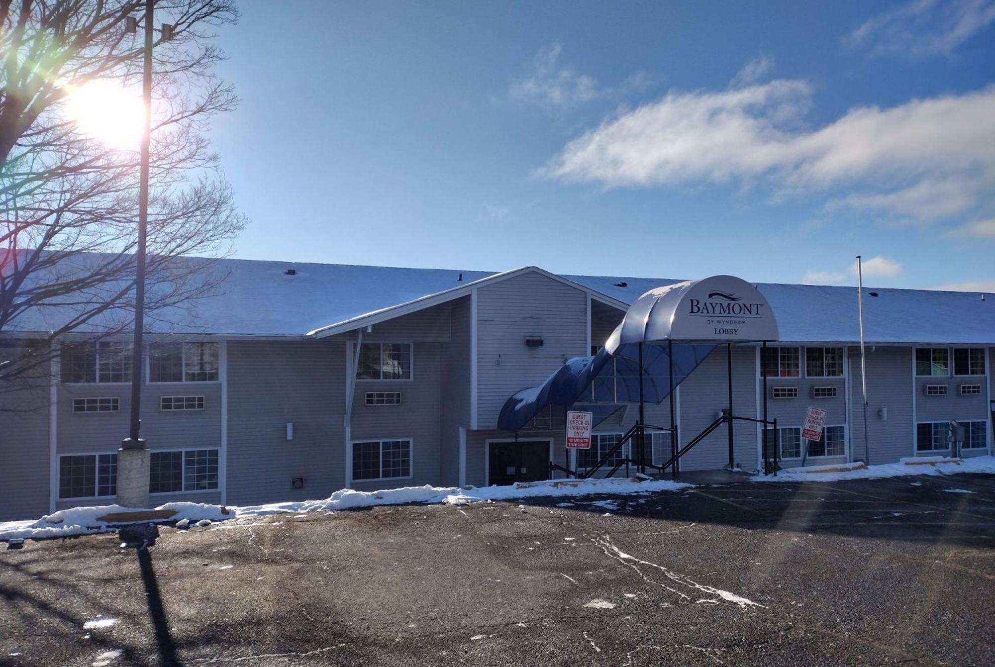 Hotel Baymont By Wyndham Proctor Duluth Exterior foto